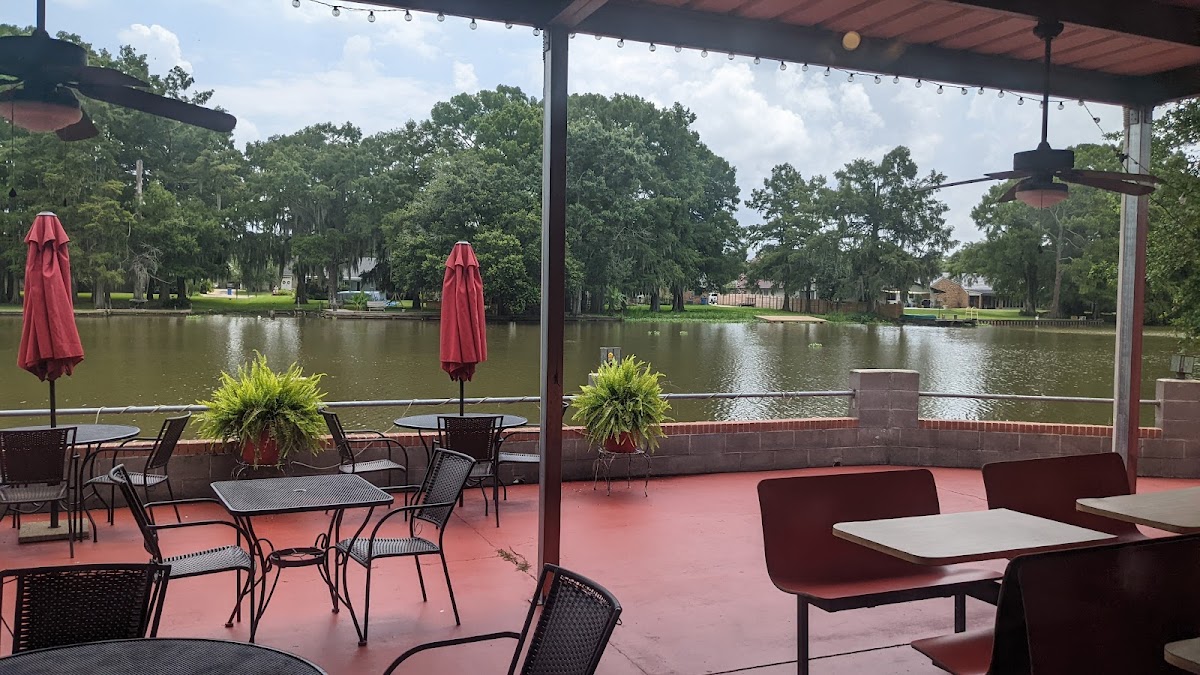 Annie Mae's Soul Food Restaurant